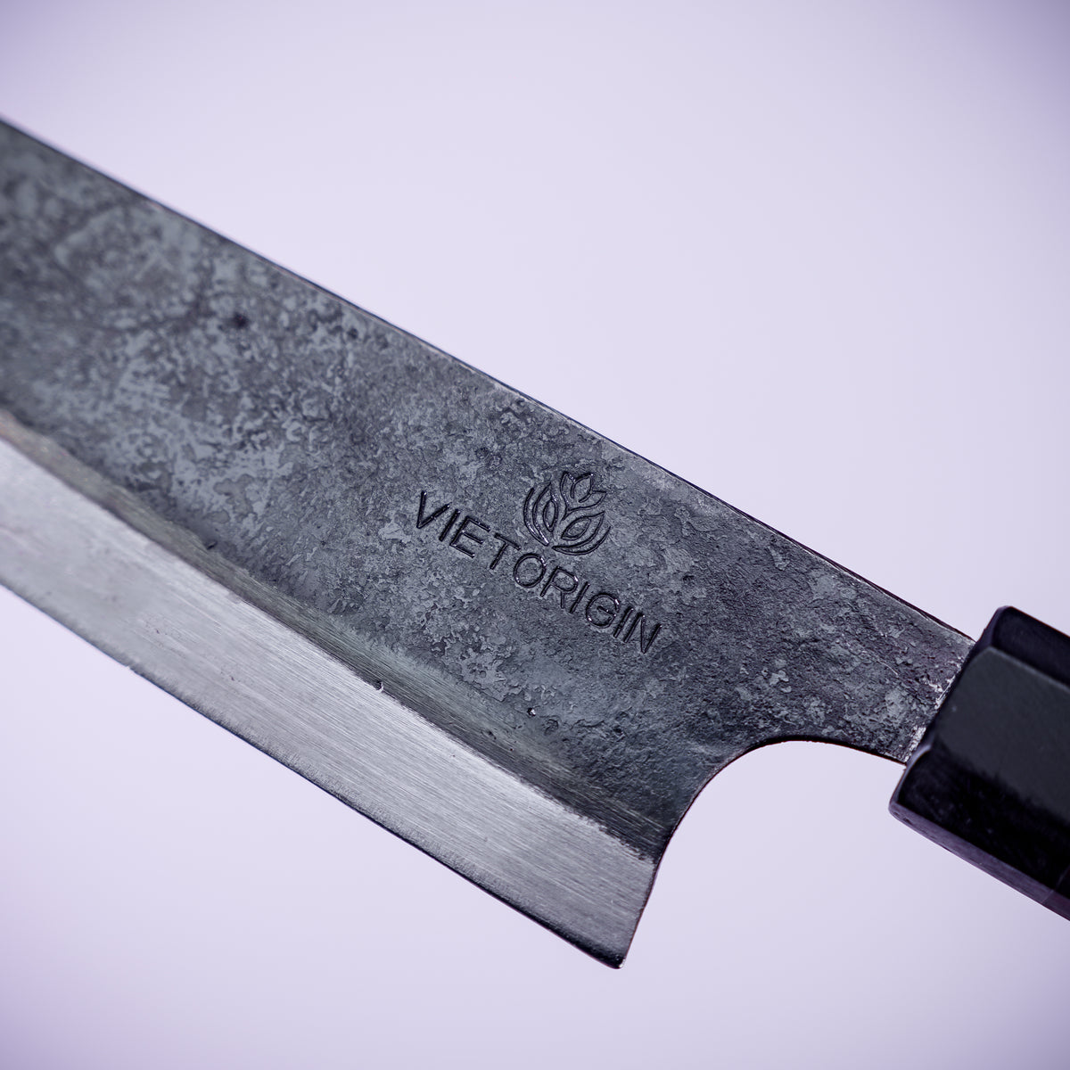 VietOrigin logo on the bunka blade and octagonal ebony handle